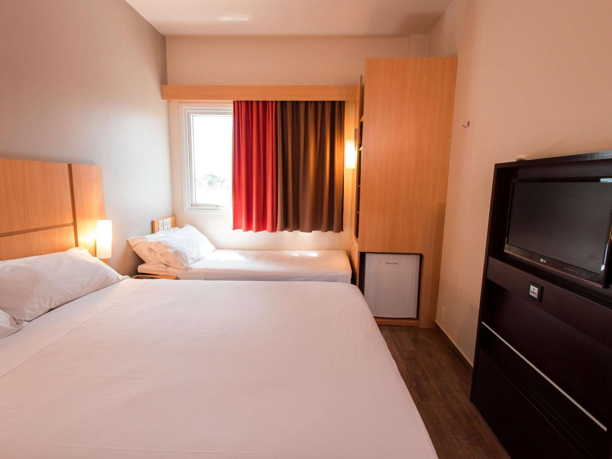 Ibis Presidente Prudente Manoel Goulart Hotel Exterior photo